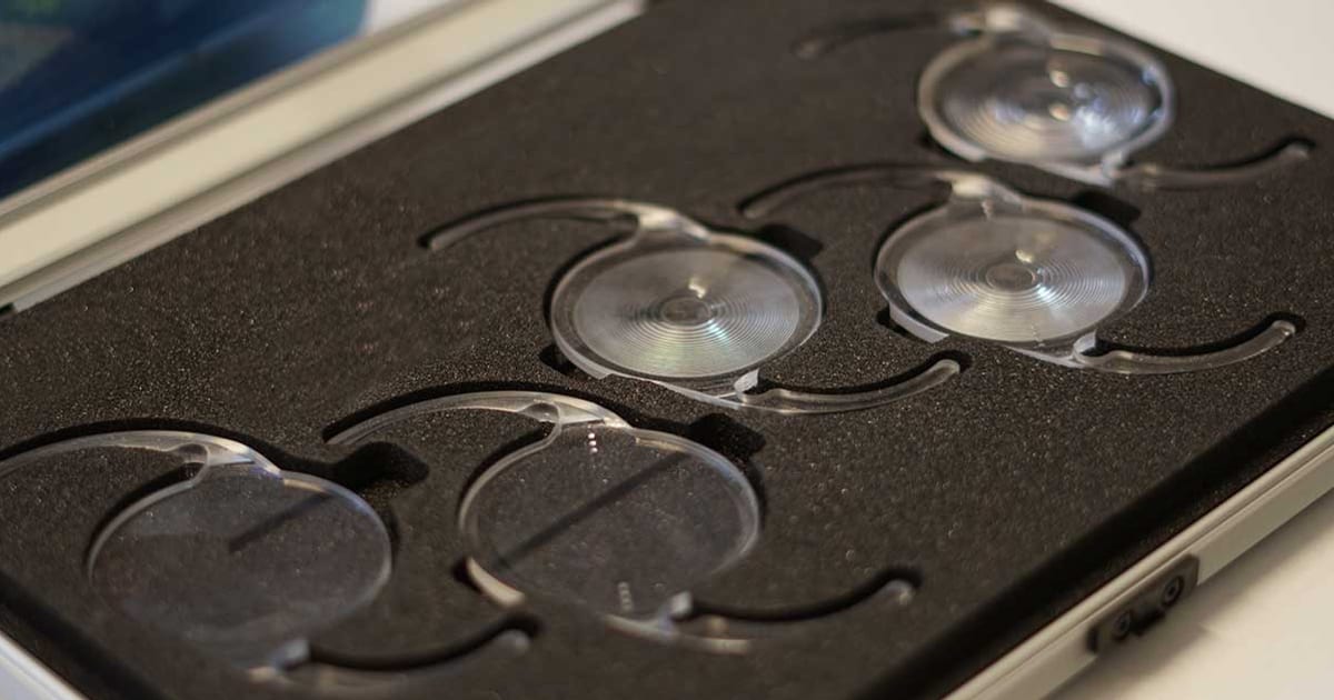 Intraocular lens (IOL) implant used in cataract surgery